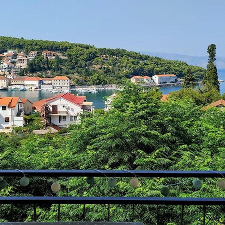 Sofia'S Way Apartments Jelsa  Buitenkant foto